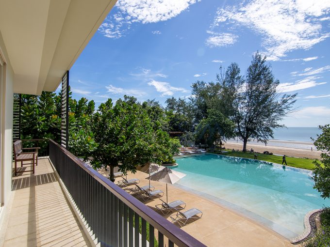 Beach front unit with a great sea view at Baan Nubkluen Khaotao Hua Hin Soi 101