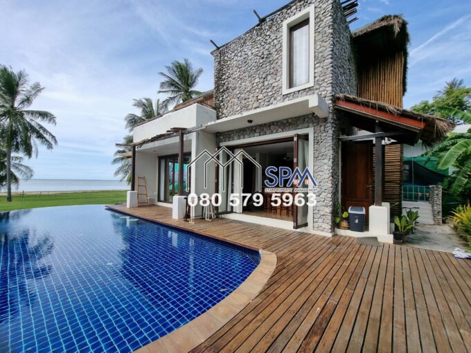 Beach front Villa For Sale at Kuiburi on the land plot 2 Rai 20 sq.wah