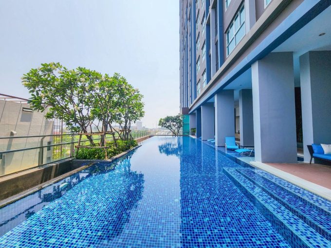 HOT deal 2 Bedrooms unit, Great View, 5th floor at Baan Kiengfah Condominium Huahin for sale, price 3.7 Million Baht